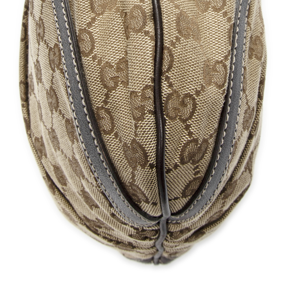 Gucci D Ring Messenger - Picture 8 of 10